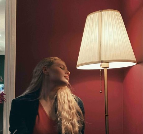 footjob onlyfans free naked pic