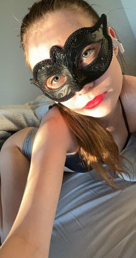 Lily Brooke pretty actress archive