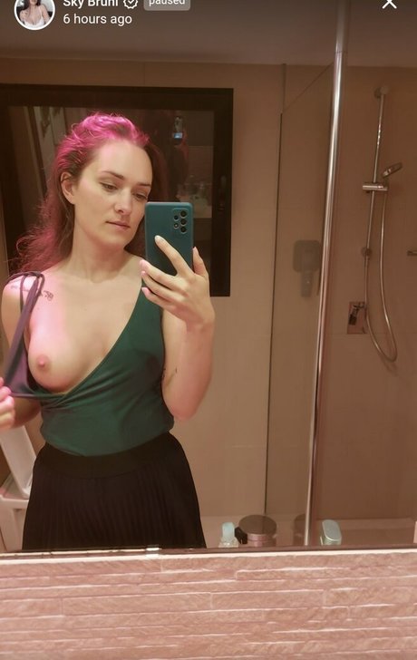 squirting orgasm onlyfans nude archive