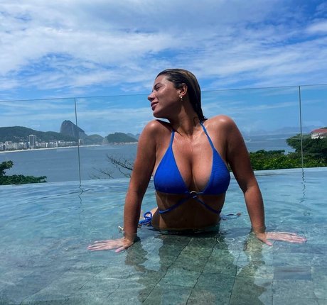 Isabela Pagliari sex star archive