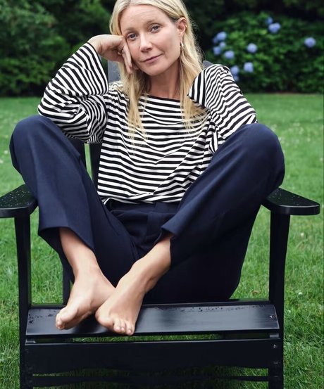 Gwyneth Paltrow model art archive