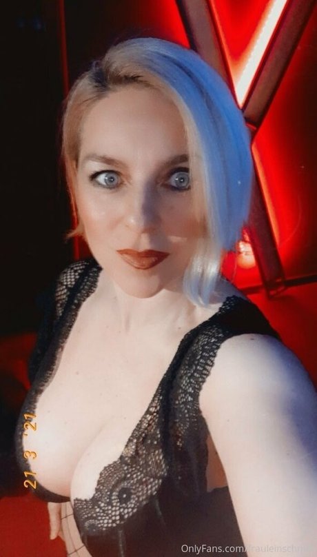 frauleinschmittfree porn model photos