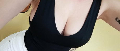 breast milk onlyfans nudes galleries