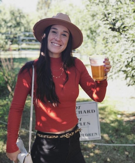 cute blowjob onlyfans free gallery