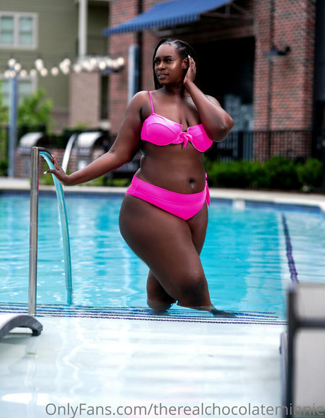 therealchocolateminnie nudes actress picture