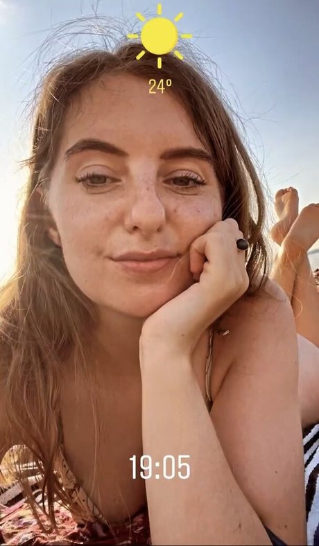 Averytinyleaf pornstar archive