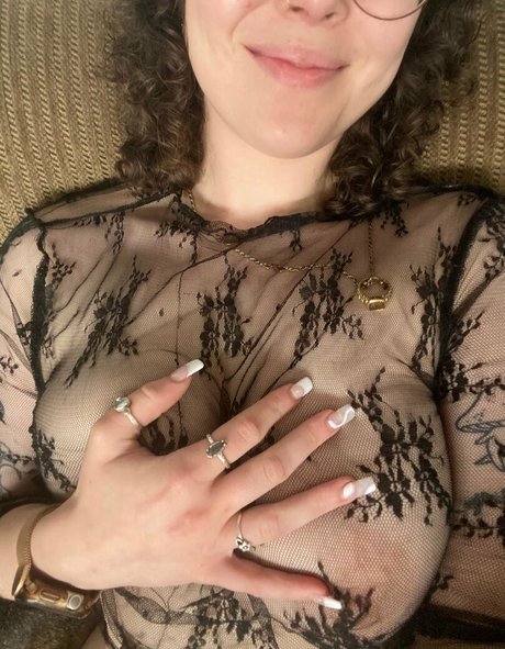 ally foryou star sexy pic