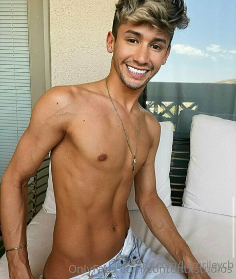 slut onlyfans exclusive archive