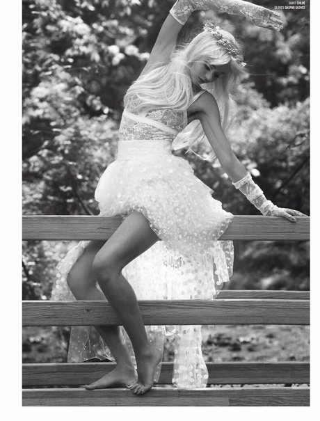 very skinny onlyfans exclusive picture