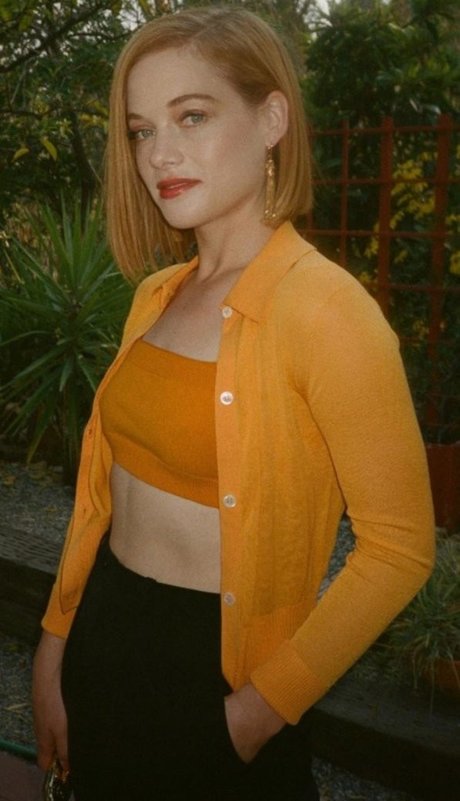 Jane Levy sex model photos