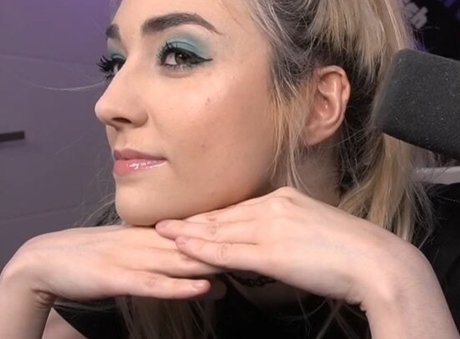 big pussy lips onlyfans sexy naked galleries