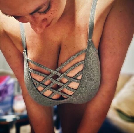 Chivettes perfect star pictures