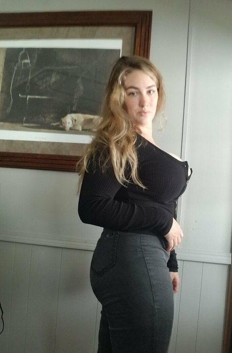 milf cosplay onlyfans free images