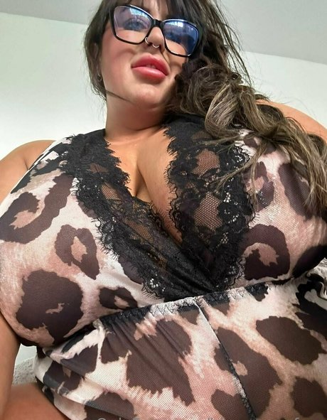bbw mom free nudes star pics