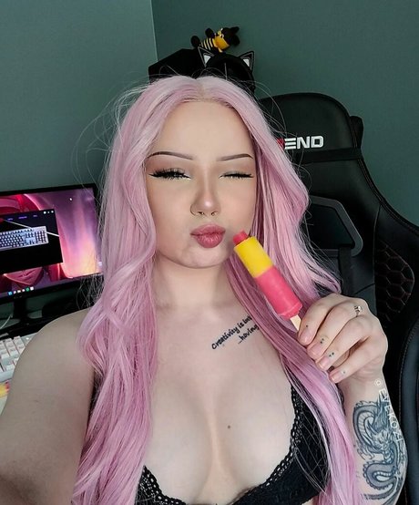 skylarwhitevip Images