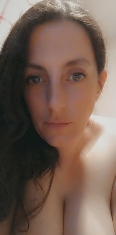 mirror selfie onlyfans free naked pictures