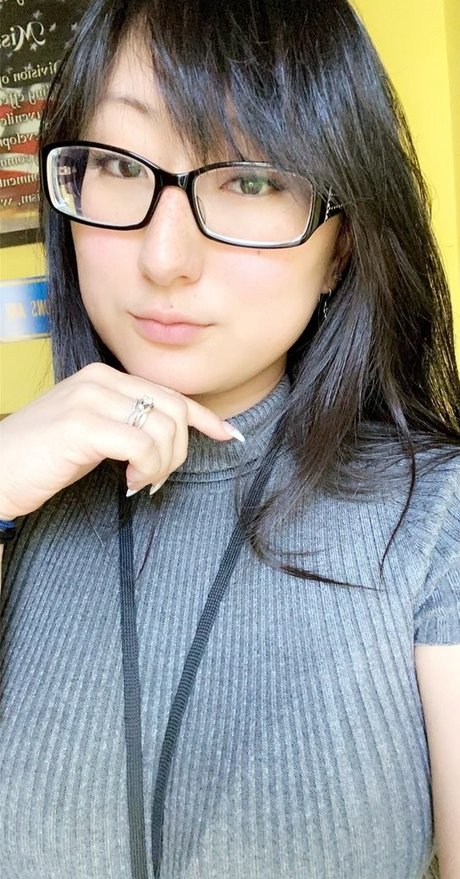 deep onlyfans hot naked image