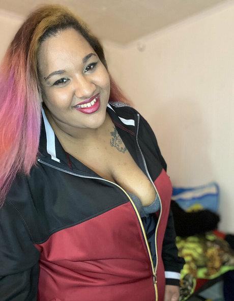 queen coco21 model exclusive pics