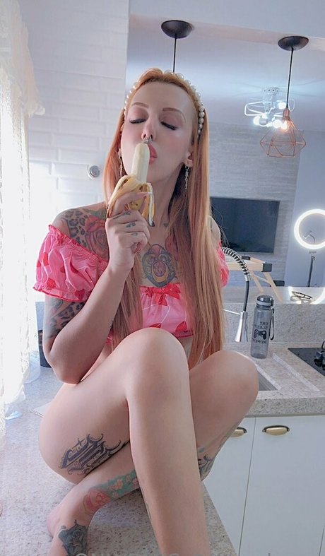 social media influencer onlyfans free naked pictures