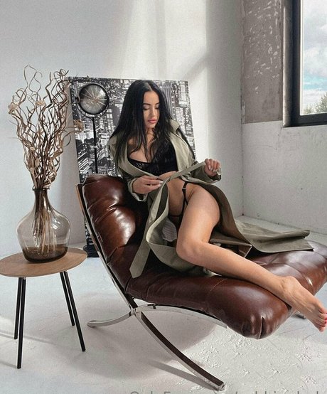 sabbie dark free pornstar gallery