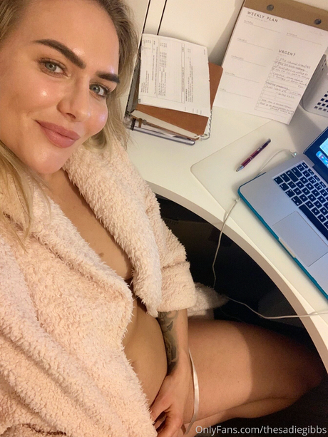 18 asian onlyfans pornos pic