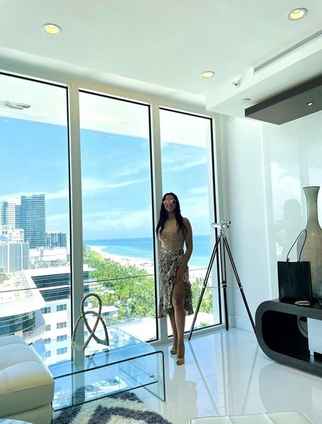 Abella Anderson pornstar nice picture