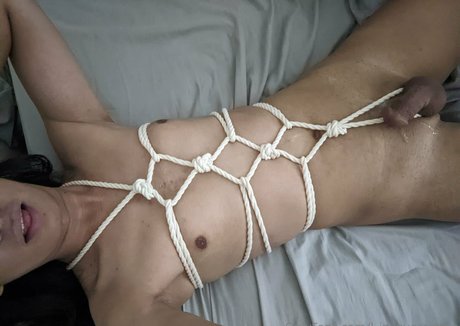 l in quarantine sex star photo