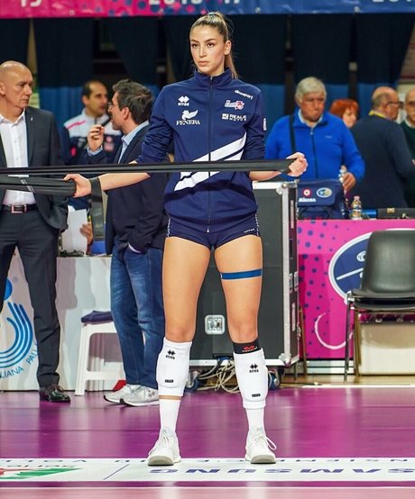 Barbara Dapic star exclusive image