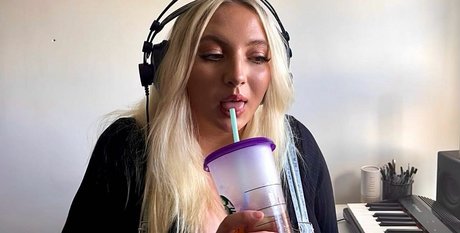 wife nude onlyfans beautiful naked photos