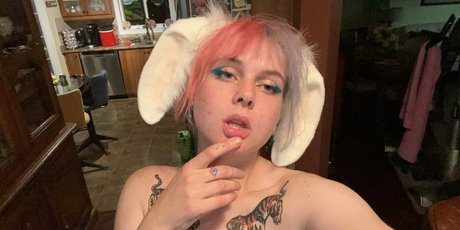 centerfold onlyfans beautiful naked photos