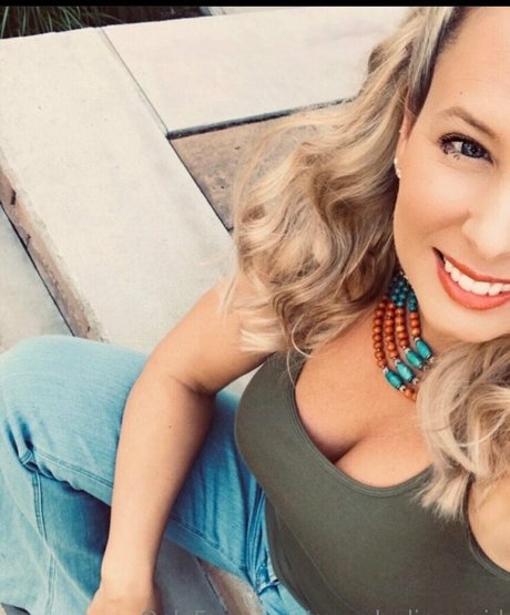 my ruby lips paid perfect model pics