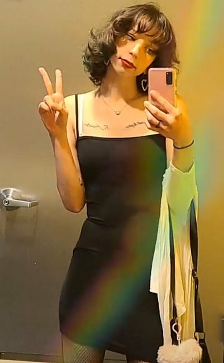 angeltwat free model pics