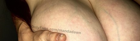 mandadawn model nude picture