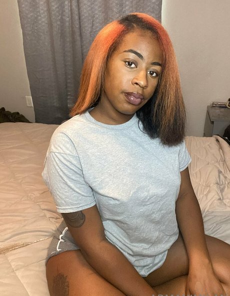 squirting pussy onlyfans hot naked photo