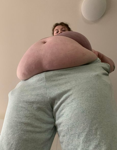 aliceeats star adult picture