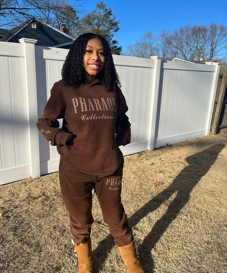 Elyse Rey model exclusive photo