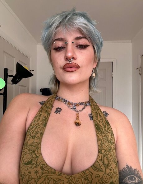 BillieGMcGehee star sexy pics