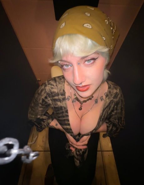 BillieGMcGehee top star archive