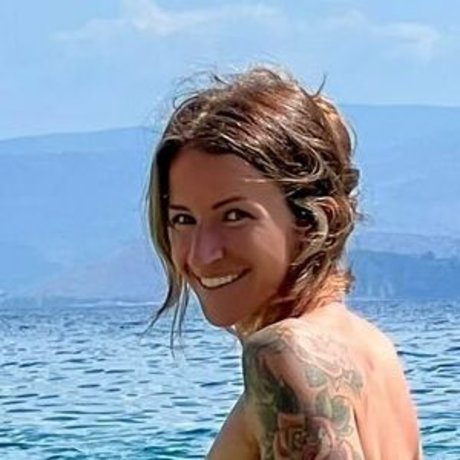 flat onlyfans hot sexy pic