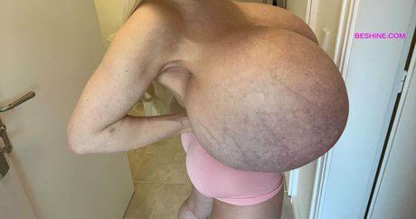 blonde bikini onlyfans hot naked pic