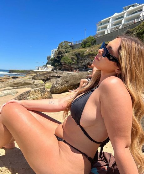 lactating onlyfans sexy nudes photo