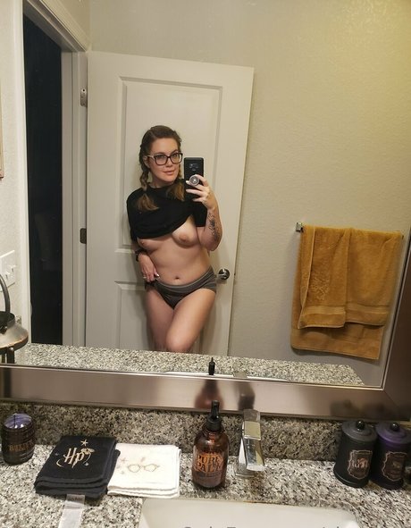 skywilde nude pornstar photos