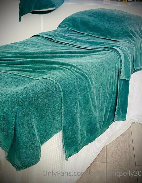 pregnantpolly30 nudes model images