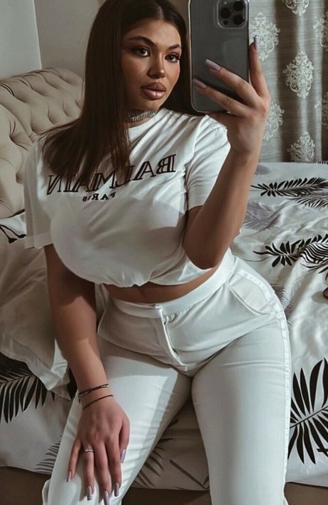 Roxana Elena xxx star galleries