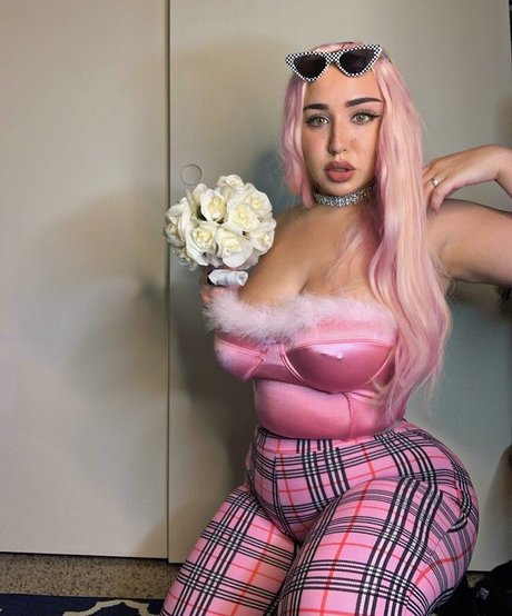 female fitness onlyfans sexy nude img