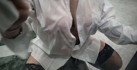 ASMRDailyRoutine naked model images