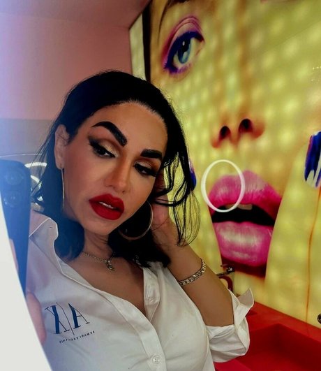 America LaRue star best gallery