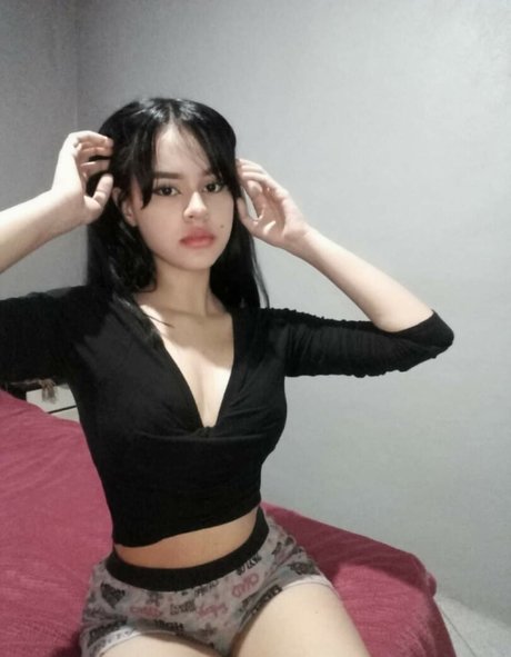 Moodyylorac beautiful model galleries