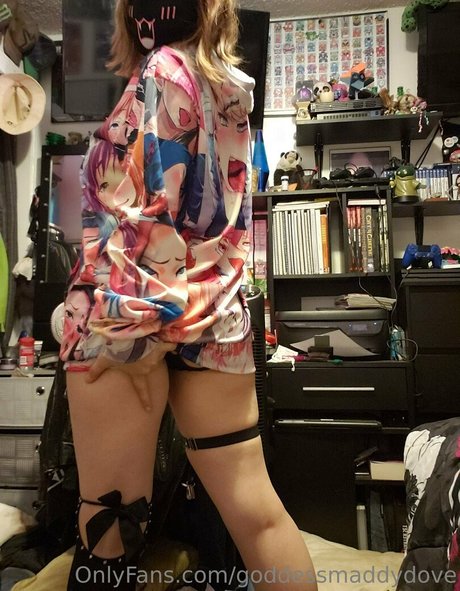 goddessmaddydove pornstar adult image