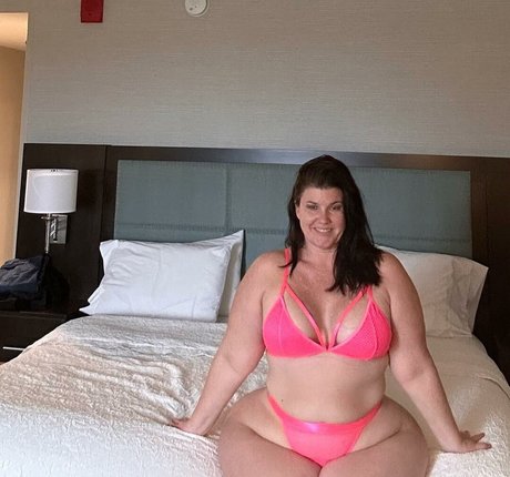 Crystal McBootay star best picture